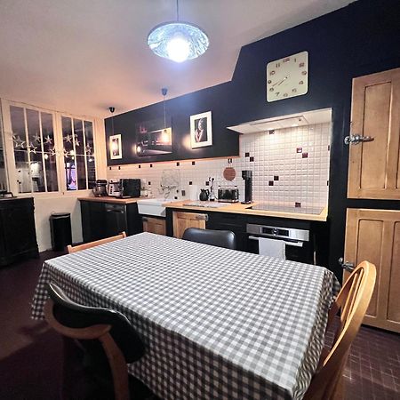 Au Petit Bonheur Bed & Breakfast Talence Exterior foto