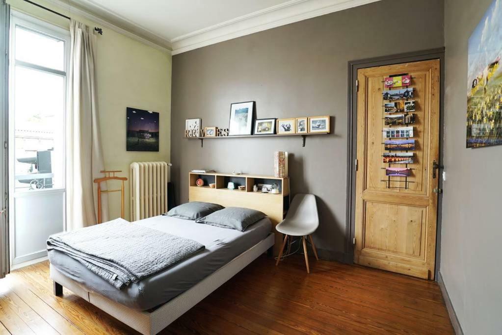 Au Petit Bonheur Bed & Breakfast Talence Exterior foto